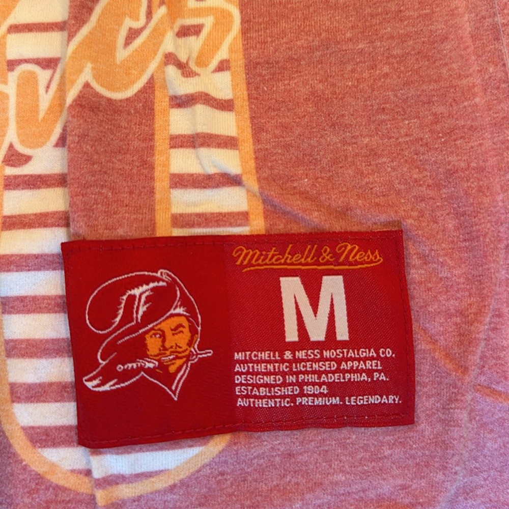 Tampa bay Bucs Men’s vintage style tee.  New never worn.  By Mitchell and Ness - Picture 5 of 6